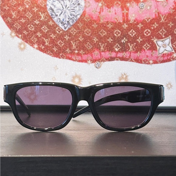 Gucci Black with Silver Sunglasses (GG2412/S) - Picture 2 of 12